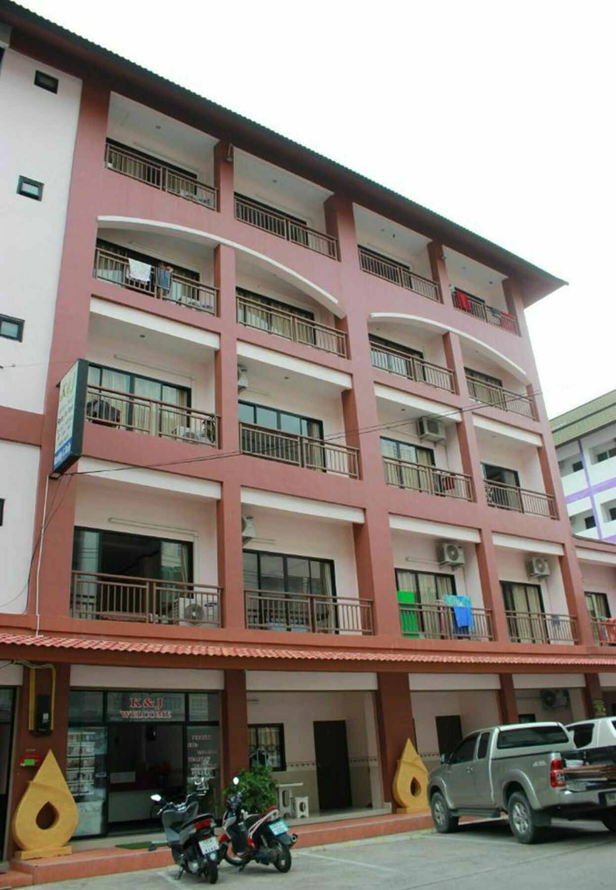K&J Apartment Ban Nong Tabaek Bagian luar foto