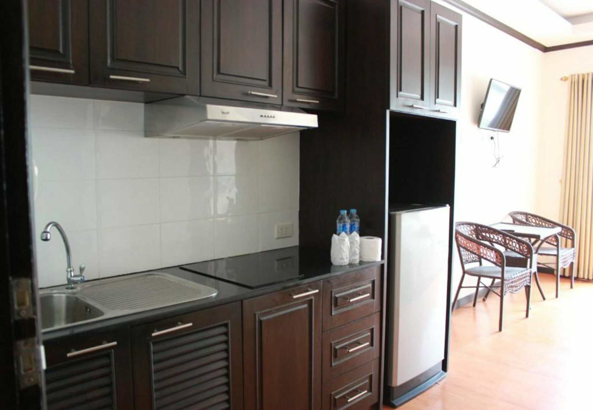 K&J Apartment Ban Nong Tabaek Bagian luar foto
